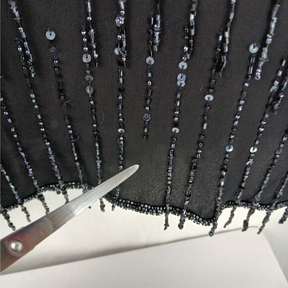 Papell Studio SZ M 100% Silk Beaded V-Neck Blouse Black - Picture 6 of 7